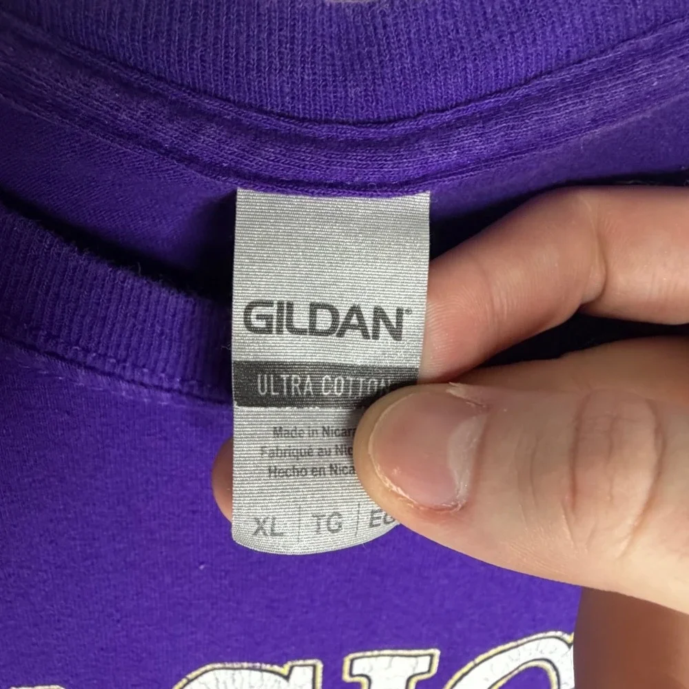 NFL Magical Lamar Jackson Baltimore Football Purple Graphic‎ T-Shirt Mens XL - Picture 4 of 8